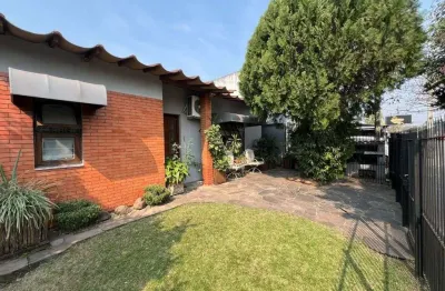 Casa para alugar, 250 m² por r$ 5.990,00/mês - centro - estância velha/rs