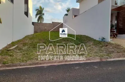 Terreno à venda no Jardim América, Marília 