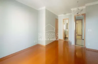 Vende-se apartamento no edificio solar versailles - marilia/sp
