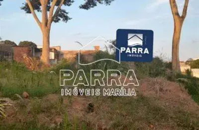 Terreno à venda no Alto Cafezal, Marília 