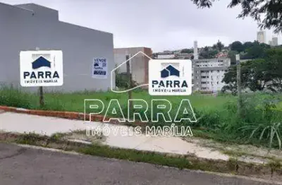 Terreno à venda no Alto Cafezal, Marília 