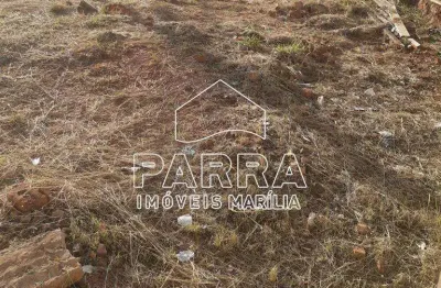 Terreno à venda no Centro, Marília 