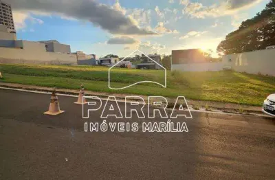 Vende-se terreno no cond. recanto das esmeraldas i - marilia/sp
