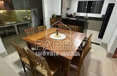 Casa com 3 quartos à venda no Jardim Parati, Marília 