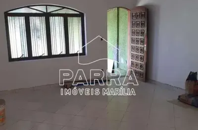 Casa com 4 quartos à venda no Alto Cafezal, Marília 