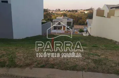Terreno em condomínio fechado à venda no Jardim Alvorada, Marília 