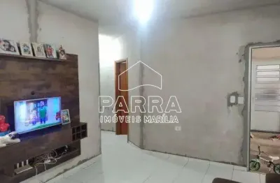 Vende-se residência no núcleo habitacional presidente jânio da silva quadros - marilia/sp