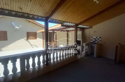 Casa com 2 quartos à venda no Jardim América, Marília 