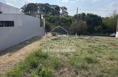 Vende-se terreno no esmeralda residence ii - marilia/sp