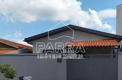 Casa com 3 quartos à venda no Palmital, Marília 