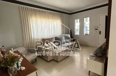 Casa com 3 quartos à venda no Jardim Cristo Rei, Marília 