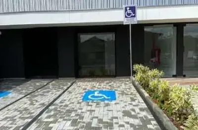 Sala comercial à venda na rua concórdia, 311, anita garibaldi, joinville por r$ 425.000