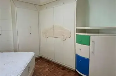 Apartamento semimobiliado no bairro madureira.

imóvel conta