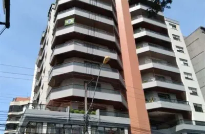 Cobertura duplex  semimobiliada - 3 quartos  sendo 1 suíte -  bairro centro