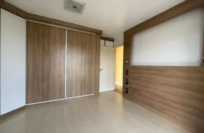 Apartamento  semimobiliado com 74,24m² de área privativa no bairro san