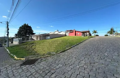 Amplo terreno de esquina com 435 m² (15 x 29), em excelente localizaçã