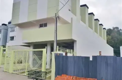 Casa com 2 quartos à venda no Desvio Rizzo, Caxias do Sul 