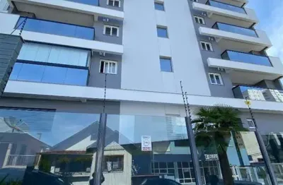 Apartamento localizado no bairro nossa sra. de lourdes em caxias do su
