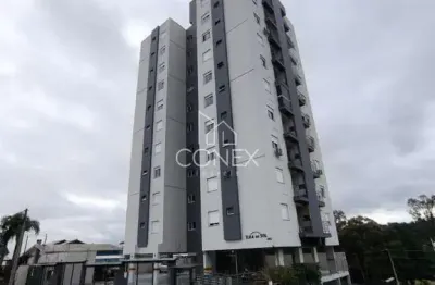 Apartamento dois dormitórios - prédio com elevador.