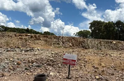 Terreno plano com 360,13 m² no bairro São Francisco em Farroupilha RS.
