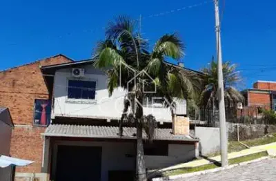 Casa com 3 quartos à venda no Primeiro de Maio, Farroupilha 