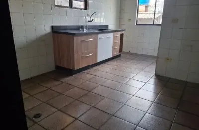 Casa locação, 2 dorm. com suíte,1 vg,90m²,vl lourdes em carapicuiba