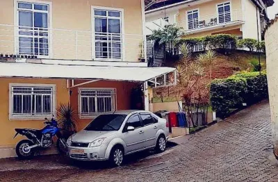 Casa com 2 quartos à venda, 130 m² por r$ 390.000 - bandeirantes - juiz de fora/mg