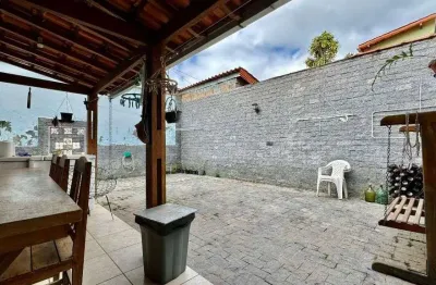 Casa com 5 quartos à venda, 238 m² por r$ 650.000 - marilândia - juiz de fora/mg