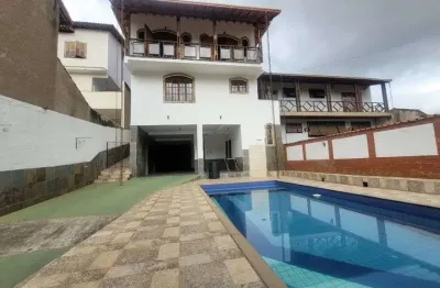 Casa com 4 quartos à venda, 276 m² por r$ 1.350.000 - bosque dos pinheiros - juiz de fora/mg