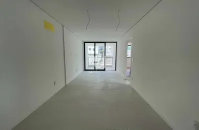 Apartamento com 2 quartos à venda na Avenida Presidente Itamar Franco, São Mateus, Juiz de Fora