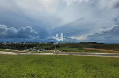 Imagine construir a casa dos seus sonhos cercado por natureza e lazer!