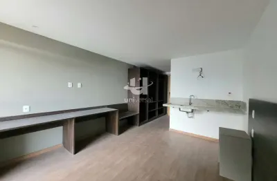 Praticidade e conveniência em um studio planejado com vaga de garagem ao lado da UFJF!