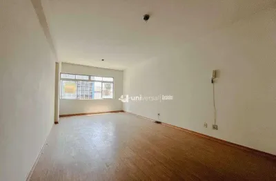 Kitnet com 1 quarto, 36 m² - venda por r$ 160.000 ou aluguel por r$ 700/mês - centro - juiz de fora/mg
