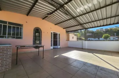 Cobertura com 3 quartos para alugar no Bandeirantes, Juiz de Fora 