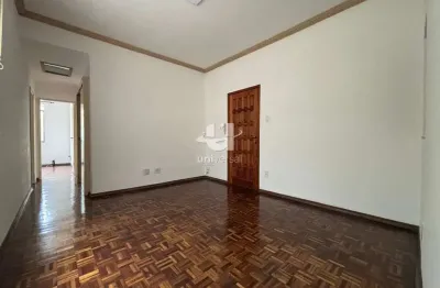 Apartamento de 03 quartos com área em parte plana do granbery.