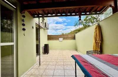 Cobertura com 3 quartos para alugar no São Mateus, Juiz de Fora 