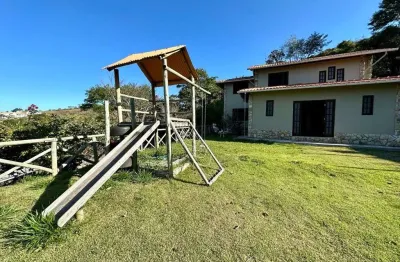 Casa com 4 quartos, 250 m² - venda por r$ 670.000 ou aluguel por r$ 3.300/mês - recanto dos lagos - juiz de fora/mg