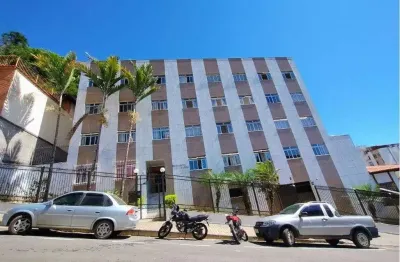 Apartamento no coração da cidade: tranquilidade e comodidade a passos de tudo