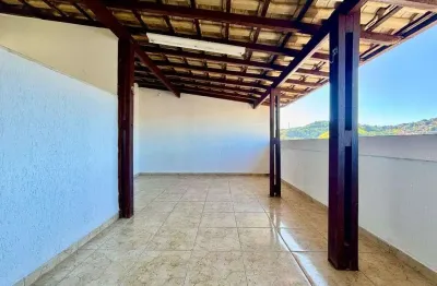 Cobertura com 3 quartos, 102 m² - venda por R$ 350.000 ou aluguel por R$ 1.500,00/mês - Bairu - Juiz de Fora/MG