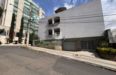 Cobertura com 4 quartos para alugar na Rua Pasteur, Centro, Juiz de Fora