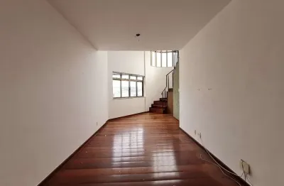 Cobertura com 4 quartos para alugar na Rua Professor Clóvis Jaguaribe, Bom Pastor, Juiz de Fora