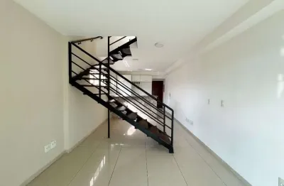 Cobertura com 2 quartos à venda, 105 m² por R$ 760.000,00 - São Mateus - Juiz de Fora/MG