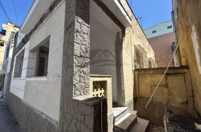 Casa para venda em macaé, centro, 4 dormitórios, 3 banheiros, 1 vaga
