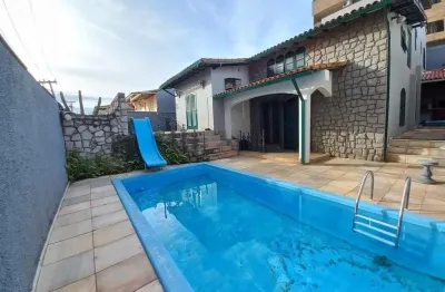 Casa comercial para venda em macaé, costa do sol, 8 dormitórios, 4 suítes, 9 banheiros, 3 vagas