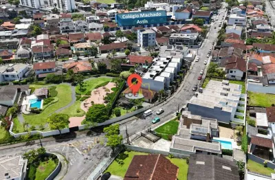 Terreno de esquina localizado à 200metros do colégio católica machado de assis no saguaçu!