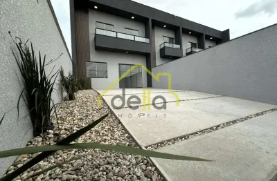 Sobrado de alto padrão pronto para morar 6 metros de abertura.