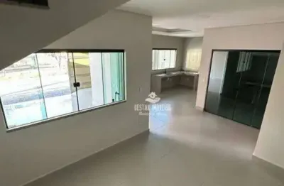Sobrado com 3 quartos à venda, bairro santa mônica - uberlândia/mg