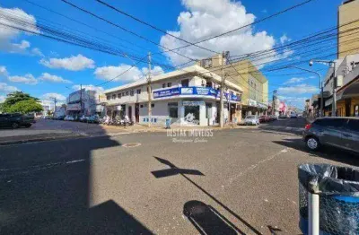 Prédio à venda no São Benedito, Uberaba 