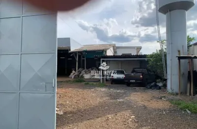 Barracão / Galpão / Depósito à venda no Santa Mônica, Uberlândia 