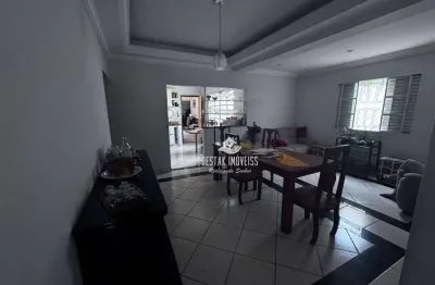 Casa com 3 quartos à venda, bairro santa mônica - uberlândia/mg